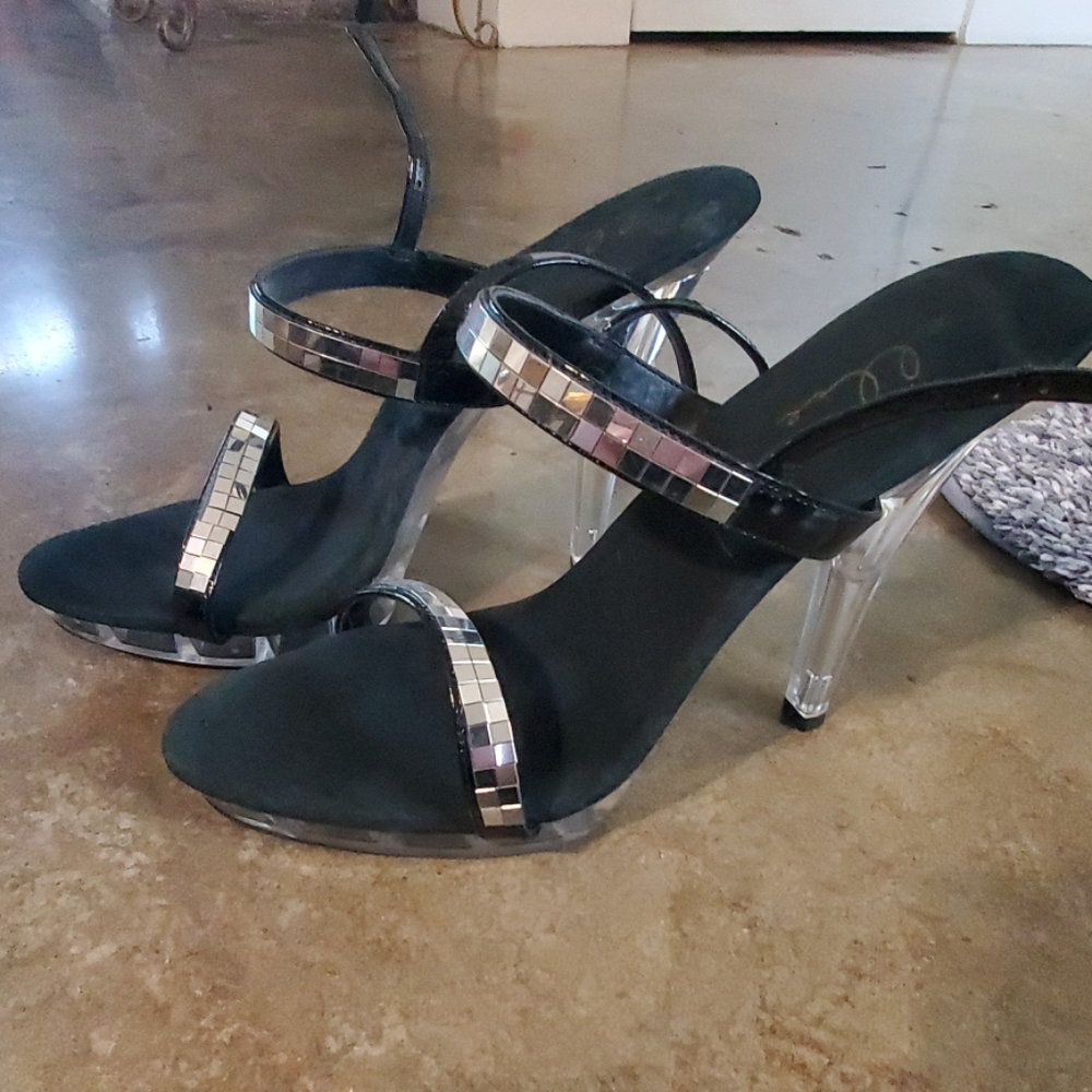 Ellie size 10 mirrored heels